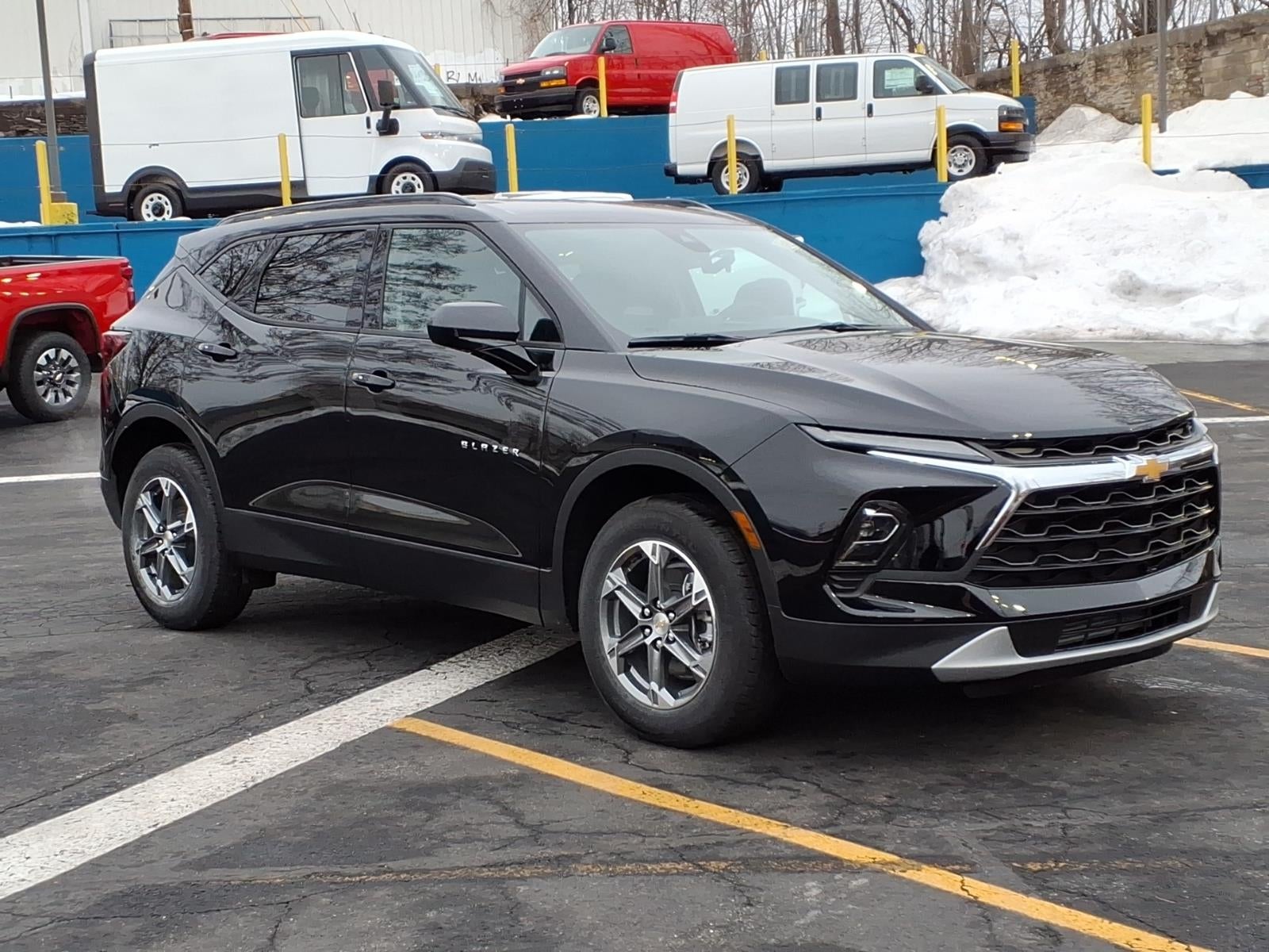 2026 Chevrolet Blazer 2LT in Black — front three-quarter view